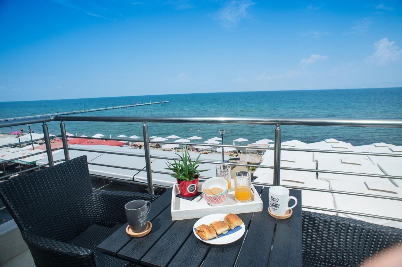 Lux Vip Apartments Peraia  Екстер'єр фото