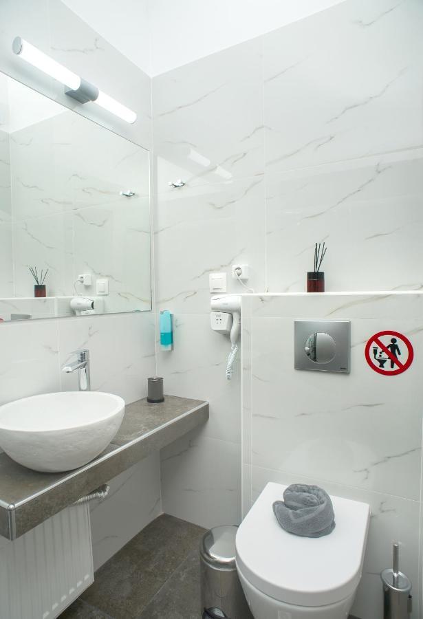 Lux Vip Apartments Peraia  Екстер'єр фото