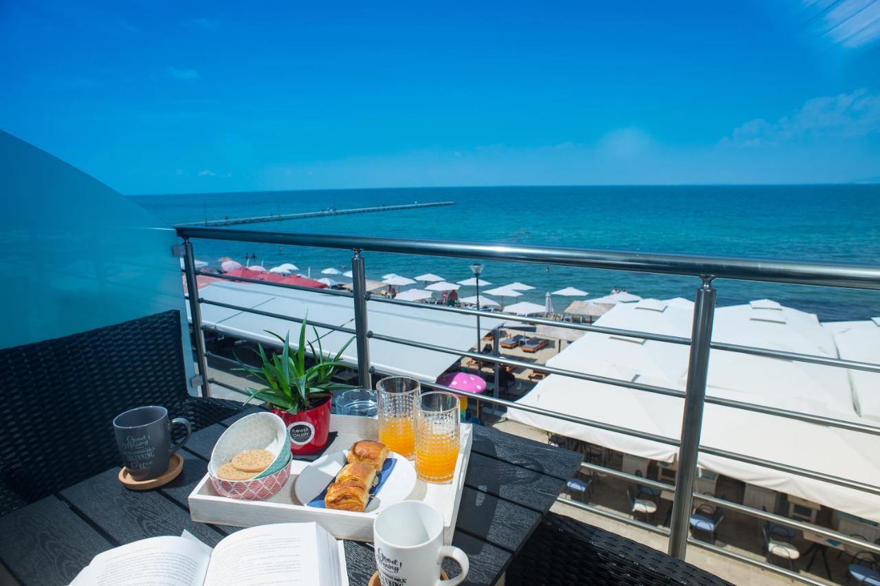 Lux Vip Apartments Peraia  Екстер'єр фото